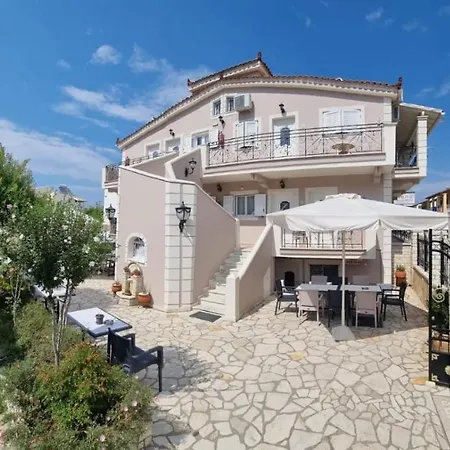 Kormos Hotel de apartamente 4*