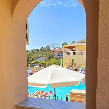 Kormos Appart hôtel Kávos