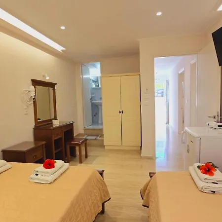 Hotel apartamentowy Kormos *
