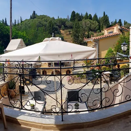 Kormos Appart hôtel Kávos